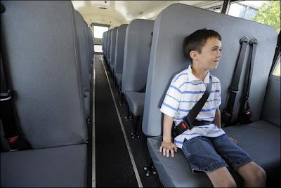 school+bus+seat+belt.jpg